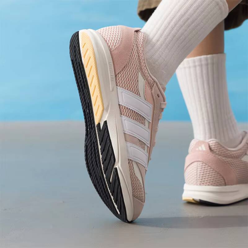 Popularne buty do biegania Adi – Women'S Shoes Pink Adidas recenzja i cena
